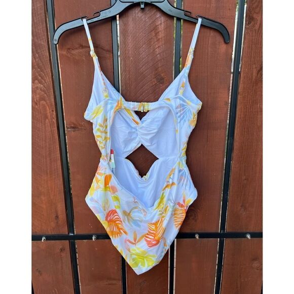 L*Space Kyslee One Piece Swimsuit Sz 12 NWT - Picture 3 of 5
